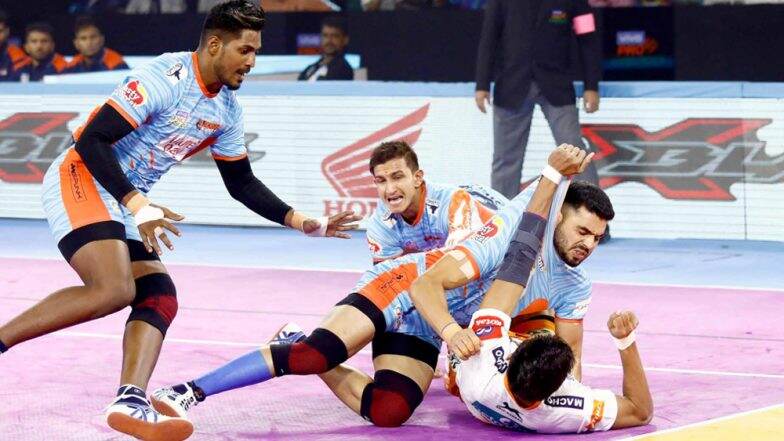 PKL 2019 Dream11 Prediction for Bengal Warriors vs U Mumba: Tips on Best Picks for Raiders, Defenders and All-Rounders for KOL vs MUM Clash PKL 2019 Dream11 Prediction for Bengal Warriors vs U Mumba: Tips on Best Picks for Raiders, Defenders and All-Rounders for KOL vs MUM Clash