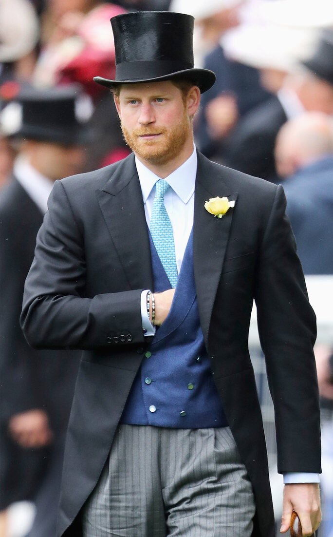 Happy Birthday Prince Harry! 10 Iconic Style Statements From The Duke ...