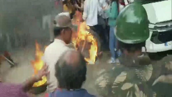 DK Shivakumar Arrest: Violence Breaks Out During Protest by Congress Workers in Bengaluru