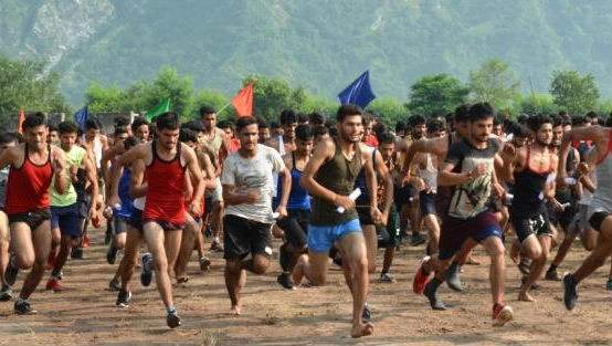 Indian Army Recruitment Drive in Jammu and Kashmir Attracts 29,000 Youths After Abrogation of Article 370