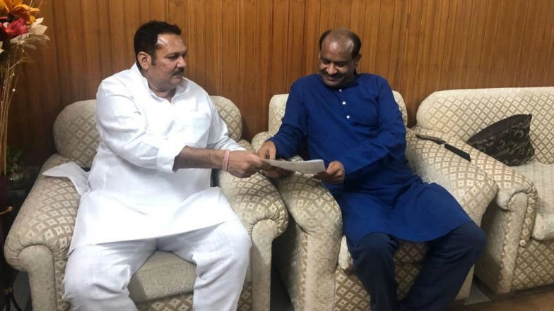 NCP MP Udayanraje Bhosale Submits Resignation to Lok Sabha Speaker Om Birla Ahead of Joining BJP