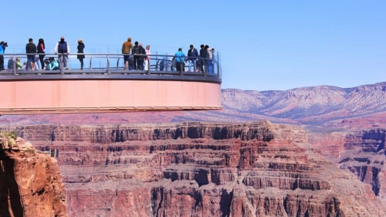 Man Falls to Death From Grand Canyon Skywalk in Arizona, Authorities ...