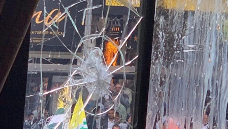 Indian High Commission in London Targeted Again, UK-Based Pakistanis Hold Violent Protest Over Kashmir Issue Indian High Commission in London Targeted Again, UK-Based Pakistanis Hold Violent Protest Over Kashmir Issue