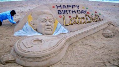 Lata Mangeshkar 90th Birthday Special: Sudarsan Pattnaik Creates a Beautiful Sand Art on Puri Beach to Wish Imminent Bollywood Singer (View Pic)