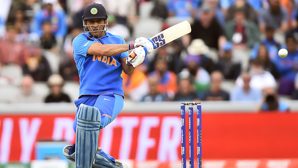 MS Dhoni in Team India Jersey Images & HD Wallpapers for Free Download:  Farewell Greetings, Dhoni HD Photos and Positive Messages to Share Online  As MSD Announces Retirement | 🏏 LatestLY