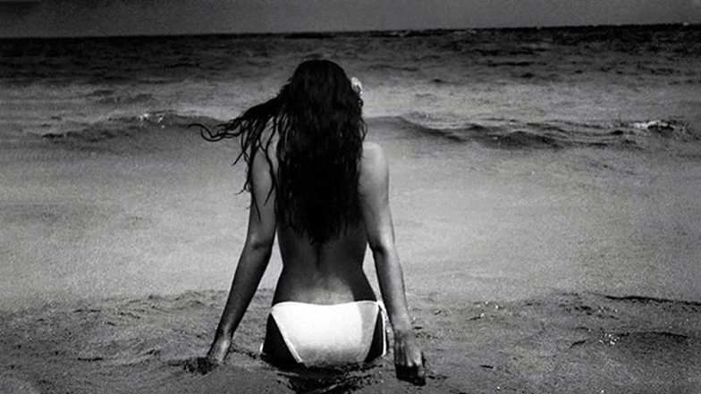 Malaika Arora's Monochrome Pic in a Beach Wear Clicked by Farrokh Chothia is Everything Sexy!