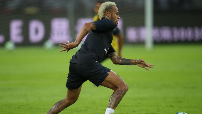 Neymar Jr. Braves Fan Abuse After Scoring a Match-Winning Goal Against Strasbourg