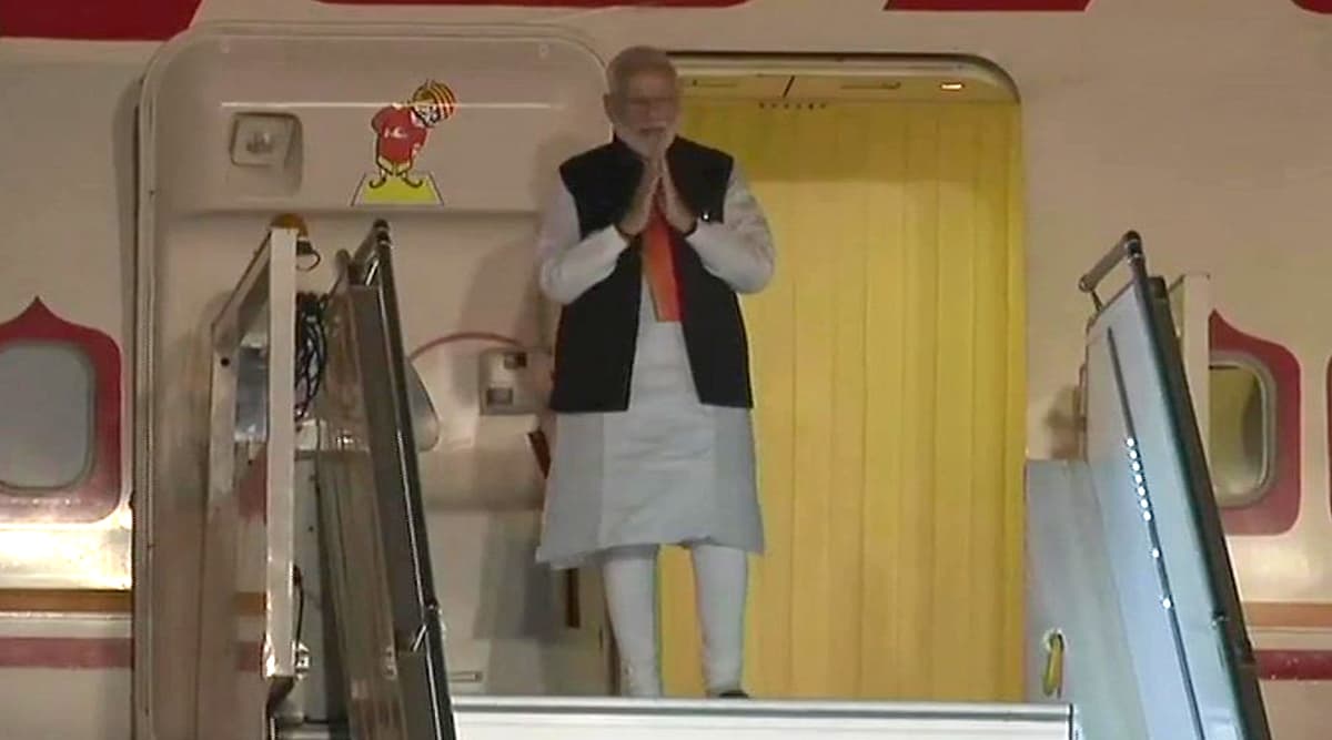 Narendra Modi Receives Grand Welcome Upon Reaching Home, Here Are Highlights of PM's US Tour Narendra Modi Receives Grand Welcome Upon Reaching Home, Here Are Highlights of PM's US Tour