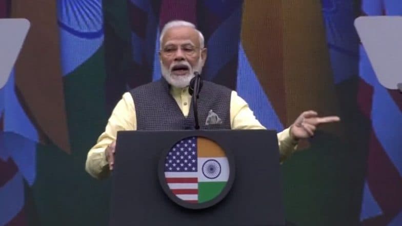 Howdy, Modi!: 'Abki Baar, Trump Sarkar', PM Narendra Modi Bats For Donald Trump at Mega Houston Event Howdy, Modi!: 'Abki Baar, Trump Sarkar', PM Narendra Modi Bats For Donald Trump at Mega Houston Event