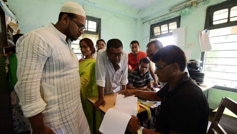 NRC Final List 2019: Two FIRs Filed Against Assam NRC Coordinator Prateek Hajela for Discrepancies in List NRC Final List 2019: Two FIRs Filed Against Assam NRC Coordinator Prateek Hajela for Discrepancies in List