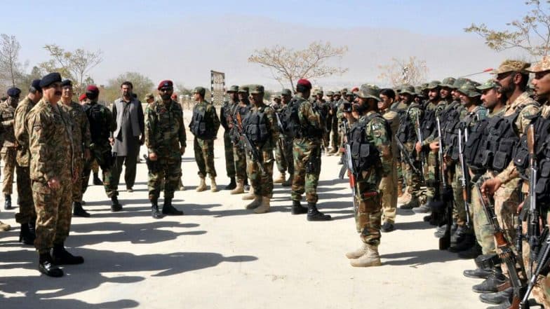 Pakistan Moves 2,000 Soldiers within 30 Km of LoC in PoK: Indian Army Pakistan Moves 2,000 Soldiers within 30 Km of LoC in PoK: Indian Army