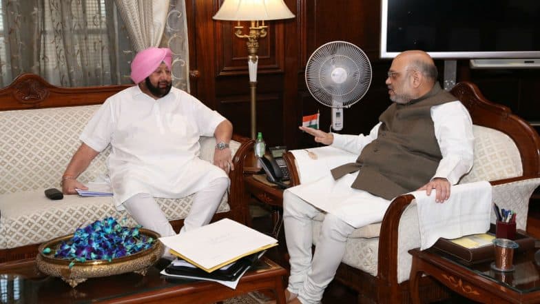 Amit Shah Meets Punjab CM Amarinder Singh on Issue of Abducted Sikh Girl in Pakistan Amit Shah Meets Punjab CM Amarinder Singh on Issue of Abducted Sikh Girl in Pakistan