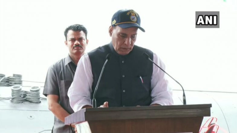 Pakistan PM Imran Khan Going Door-to-Door Around the World for Kashmir Creates Content for Cartoonists, Says Rajnath Singh