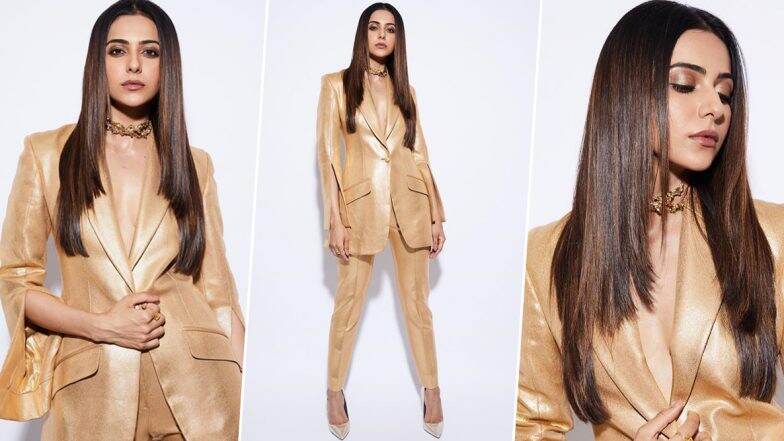 Rakul Preet Singh's Golden Pantsuit Is Not For The Fashion Mediocre Rakul Preet Singh's Golden Pantsuit Is Not For The Fashion Mediocre