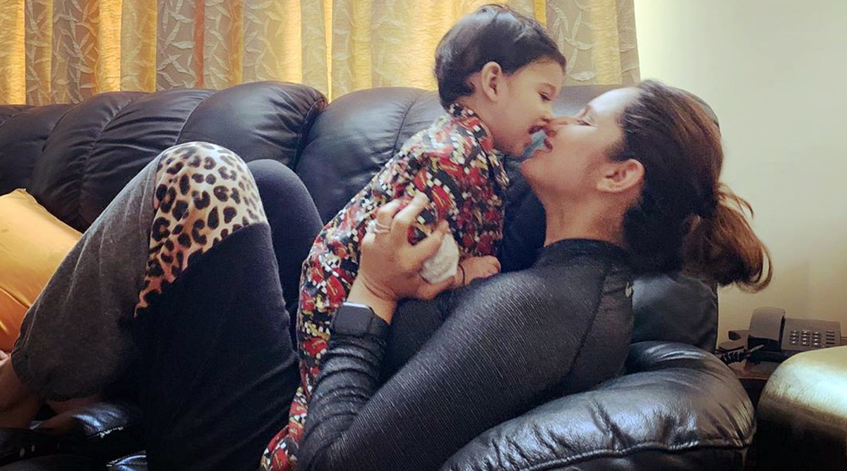 Sania Bf English Video - Sania Mirza's Adorable Photo With Son Izhaan Mirza Malik Will Melt Your  Heart, Check Instagram Post | ðŸŽ¾ LatestLY