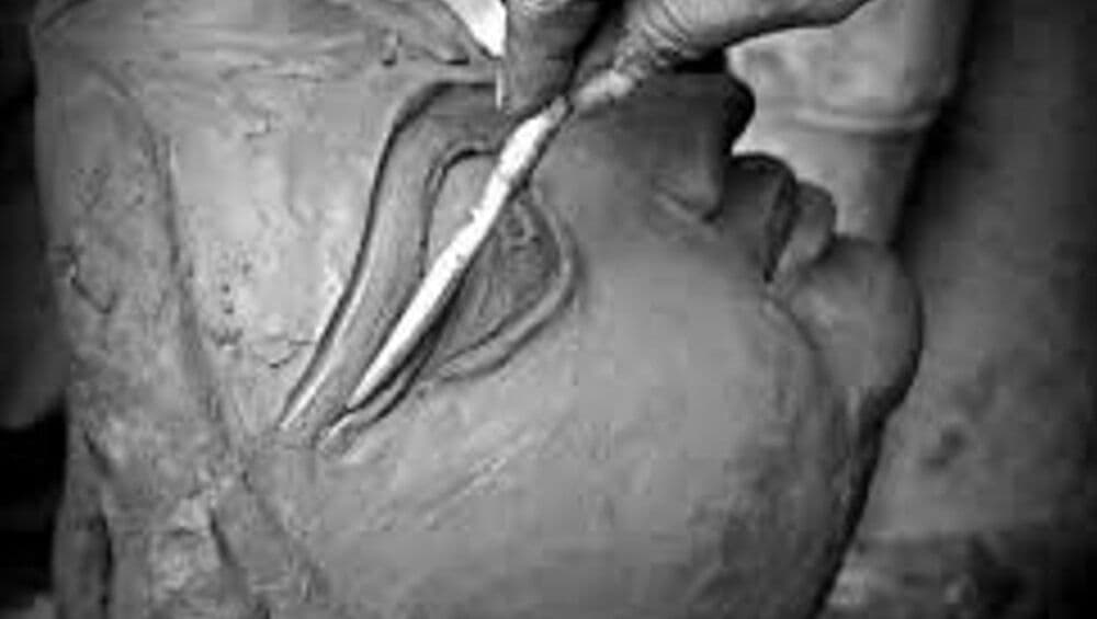 Durga Puja 2019: How Sonagachi Sex Workers Fought Their Way to Start Their Own Pujo And Are Celebrating With A Special Theme This Year Durga Puja 2019: How Sonagachi Sex Workers Fought Their Way to Start Their Own Pujo And Are Celebrating With A Special Theme This Year