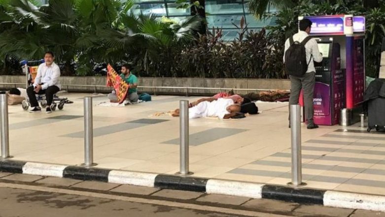 Passengers Sleep Outside Mumbai Domestic Airport Due to Flight Delays