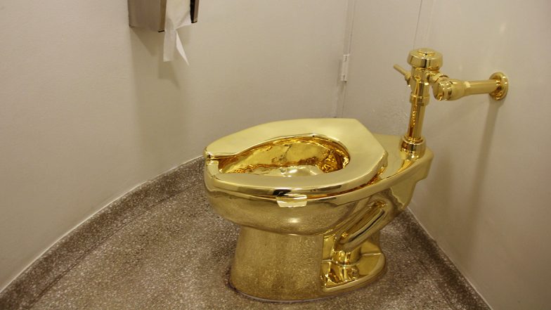Golden Toilet Worth $1.25 Million Stolen From Winston Churchill’s Blenheim Palace in UK; Artist Asks Thieves ‘How it Feels to Pee on Gold?’