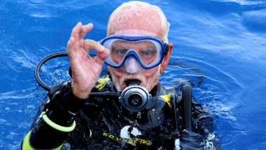 Ray Woolley, World’s Oldest Scuba Diver Breaks Own Record on 96th Birthday; World War II Veteran Plunges to Depth of 42.4 Metres for 48 Minutes