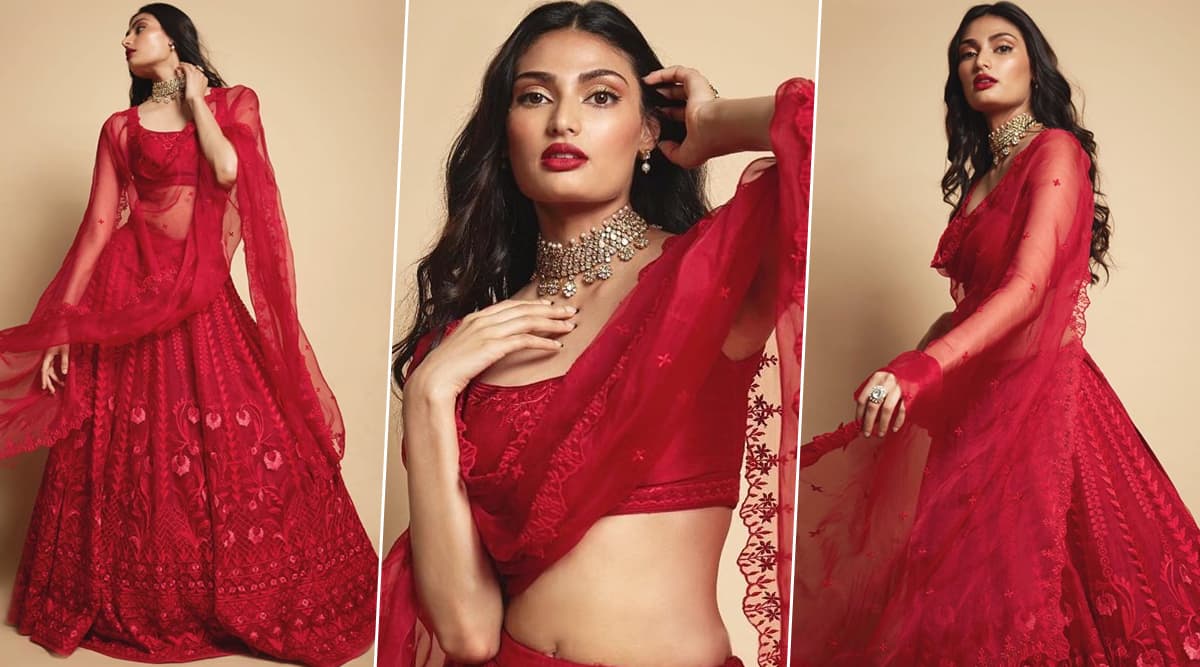 Karwa Chauth 2019 Fashion: Athiya Shetty in Red Anita Dongre Lehenga Is  Giving Newlyweds Perfect Inspiration for Karva Chauth (View Pics) | 👗  LatestLY