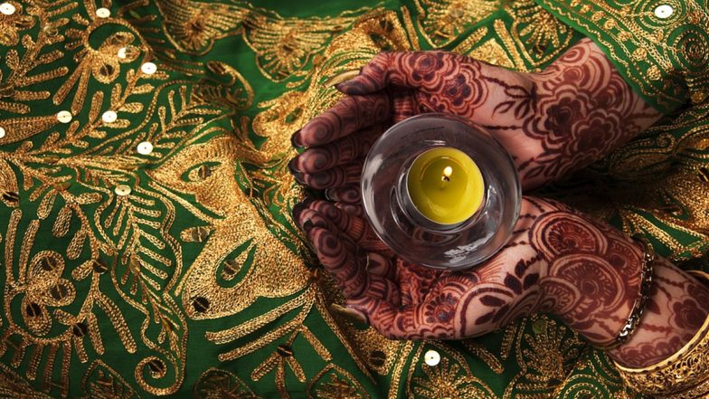 Easy Karwa Chauth 2019 Mehendi Designs: 7 Tricks and Tips to Get the Darkest Mehndi Colour Naturally at Home for Karva Chauth Vrat