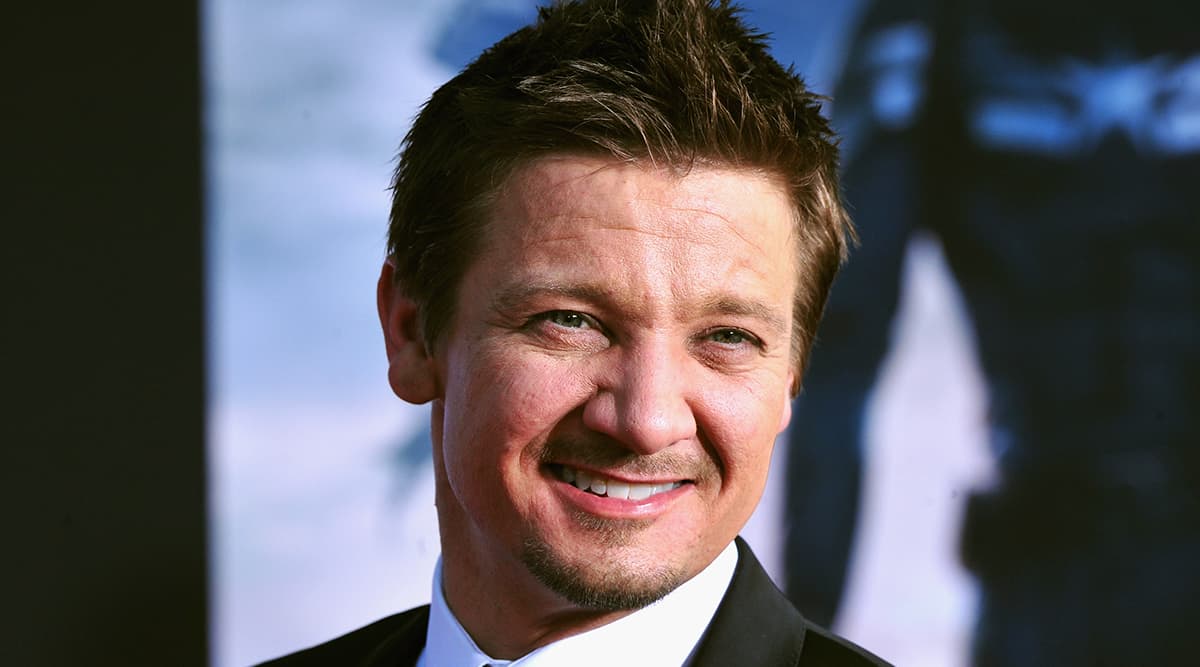 Jeremy Renner Once Did Cocaine with Underaged Girls, Reveals a Friend Jeremy Renner Once Did Cocaine with Underaged Girls, Reveals a Friend
