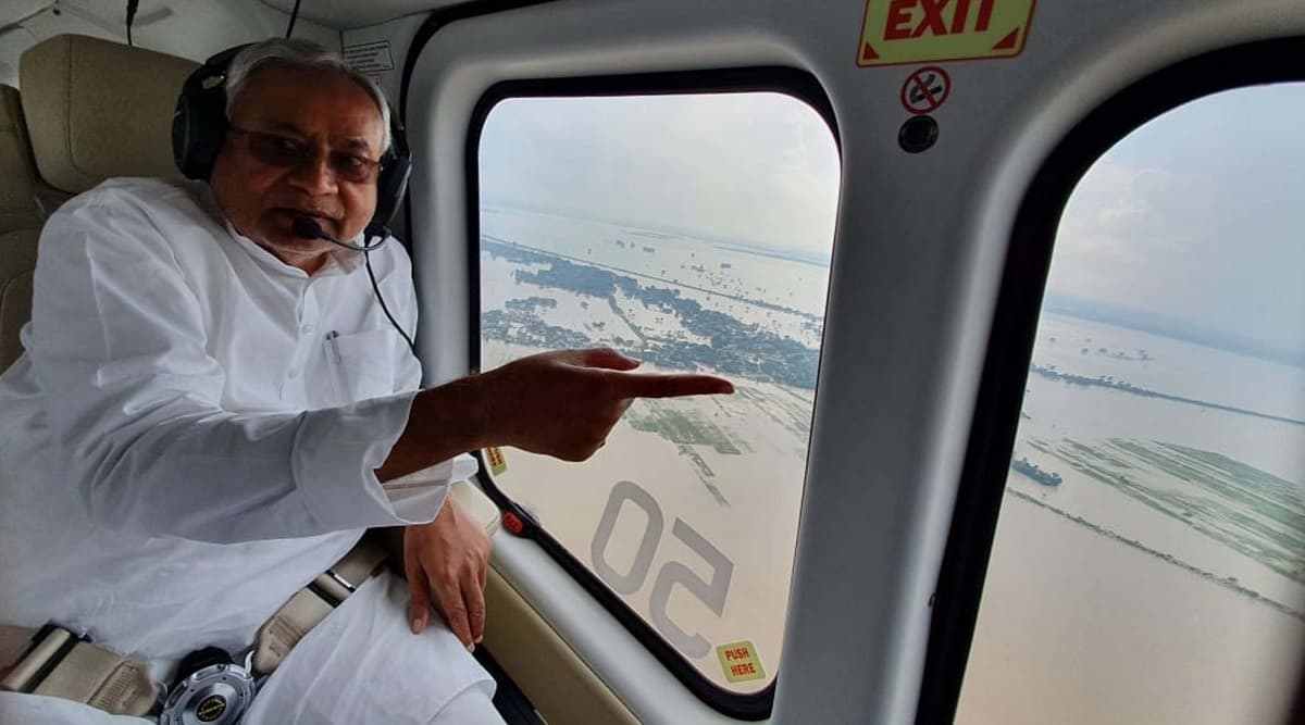 Nitish Kumar Loses Cool at Journalist on Being Quizzed Over Bihar Floods, Hits Back Saying ’What About America?' Nitish Kumar Loses Cool at Journalist on Being Quizzed Over Bihar Floods, Hits Back Saying ’What About America?'