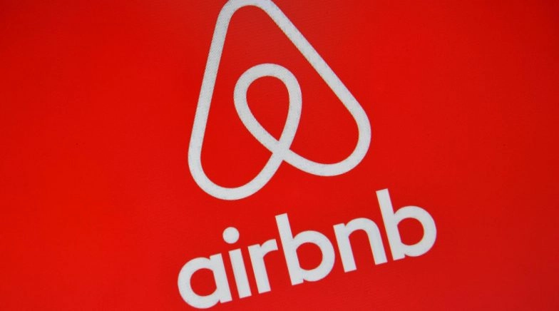 Airbnb to Lay Off Nearly 1,900 Staff in Effort to Ride Out Coronavirus Pandemic