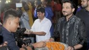 Diwali 2019: Anil Kapoor Personally Serving Meethai to the Photographers Outside His Residence Will Make You Say &lsquo;Ekdum Jhakaas&rsquo;! (View Pics)