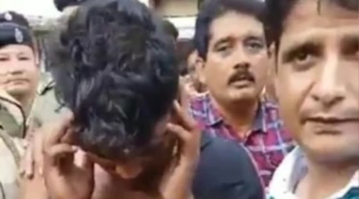 Odisha: VIMSAR Doctors Thrash Youth, Force Him to Touch Feet of Doctor He Assaulted Odisha: VIMSAR Doctors Thrash Youth, Force Him to Touch Feet of Doctor He Assaulted