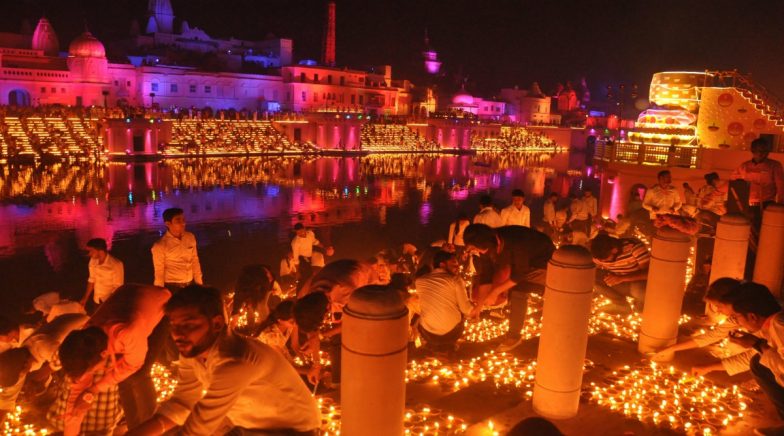 Diwali 2019: Ayodhya 'Deepotsav' to Have 5 Lakh Diyas This Year | 📰 ...