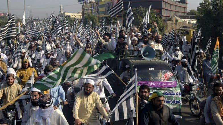 Azadi March in Pakistan: Over a Lakh to Protest Against Imran Khan Government Azadi March in Pakistan: Over a Lakh to Protest Against Imran Khan Government