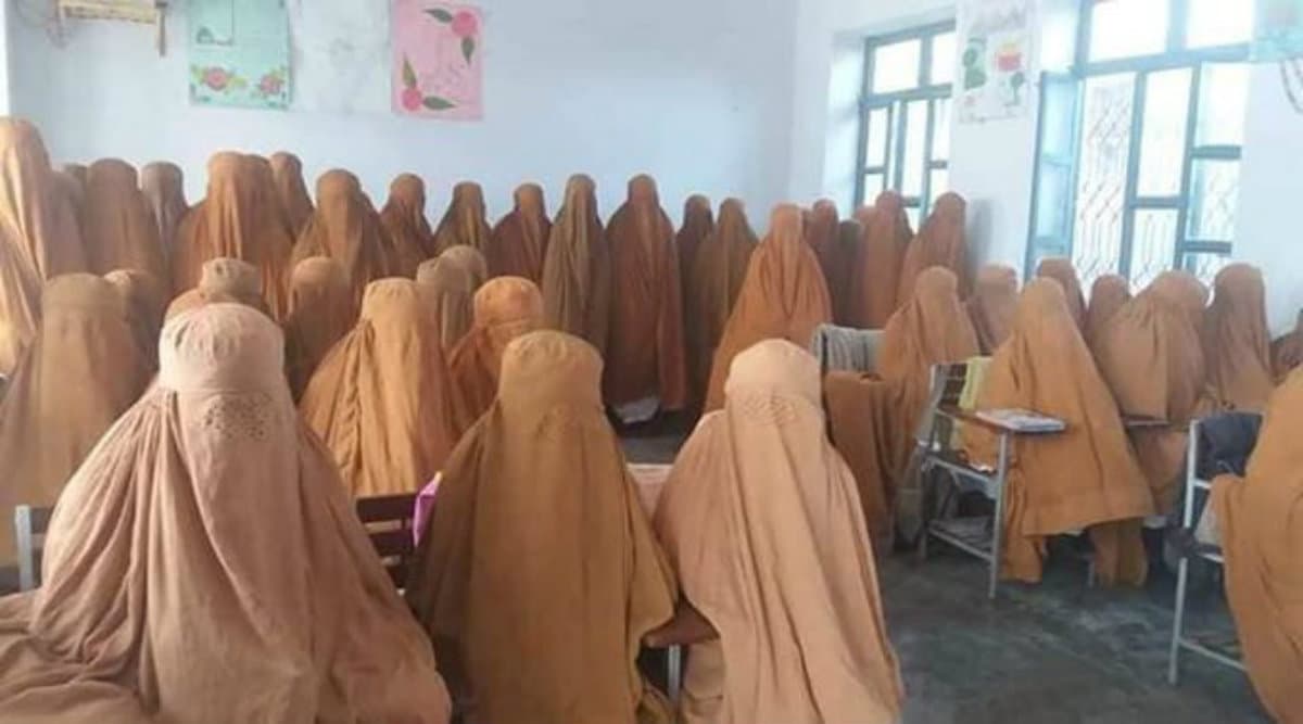 Pakistan's Social Media Users Fume After Pictures Show Khyber Pakhtunkhwa Authorities 'Buying Burqa' For Female Students Pakistan's Social Media Users Fume After Pictures Show Khyber Pakhtunkhwa Authorities 'Buying Burqa' For Female Students