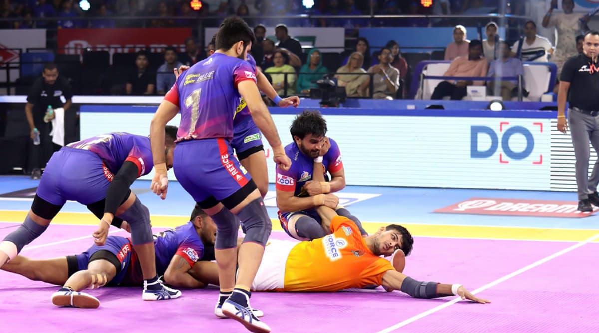 Dabang Delhi vs U Mumba PKL 2019 Match Free Live Streaming and Telecast Details: DD vs MUM, VIVO Pro Kabaddi League Season 7 Clash Online on Hotstar and Star Sports Dabang Delhi vs U Mumba PKL 2019 Match Free Live Streaming and Telecast Details: DD vs MUM, VIVO Pro Kabaddi League Season 7 Clash Online on Hotstar and Star Sports