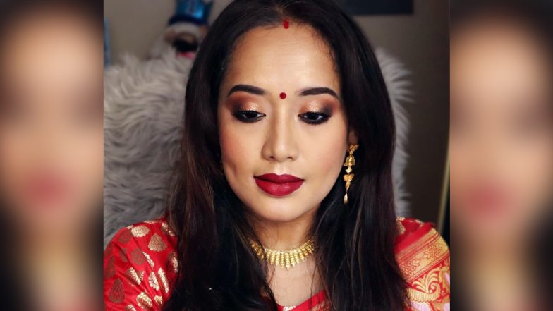 Durga Puja 2019 Makeup Ideas: Go From Girl-Next-Door to Goddess With 3 Easy Tweaks
