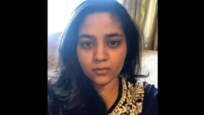 Iltija, Daughter of Mehbooba Mufti, Denied Permission to Visit Her Grandfather Mufti Mohammed Sayeed's Grave on His Death Anniversary