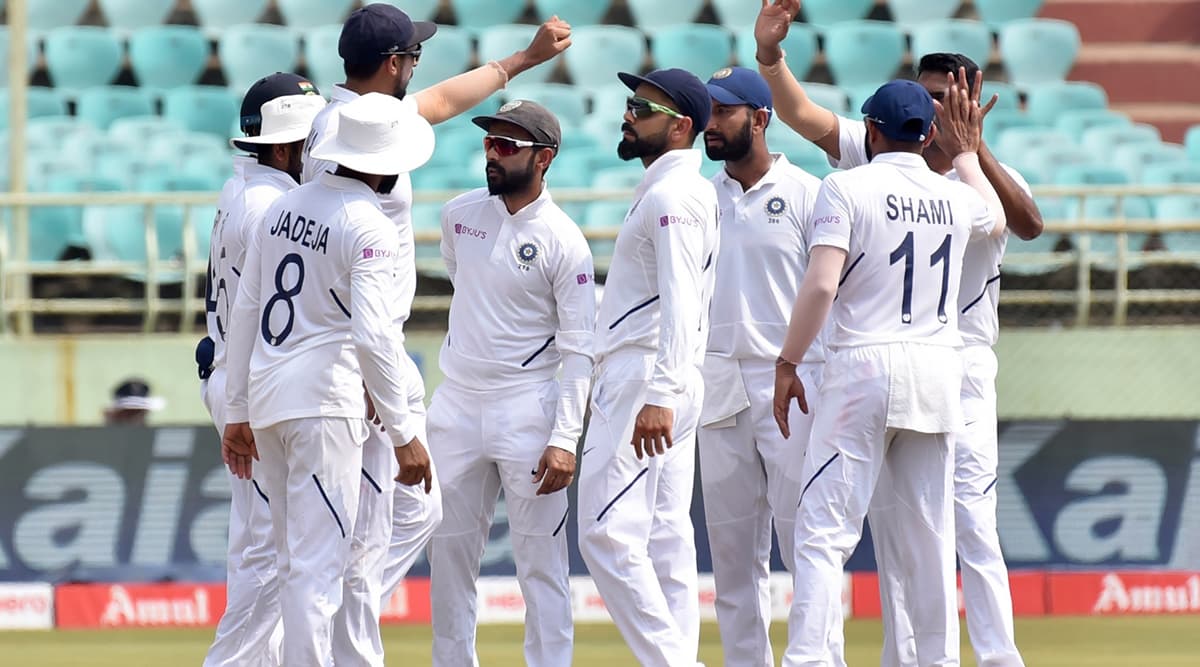 India Beat South Africa by 203 Runs in 1st Test 2019 in Visakhapatnam, Take 1-0 Lead in Three-Match Series India Beat South Africa by 203 Runs in 1st Test 2019 in Visakhapatnam, Take 1-0 Lead in Three-Match Series