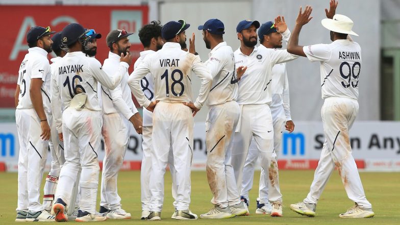 Live Cricket Streaming of India vs South Africa 1st Test 2019 Day 4 on DD Sports, Hotstar and Star Sports: Watch Free Telecast and Live Score of IND vs SA Match on TV and Online