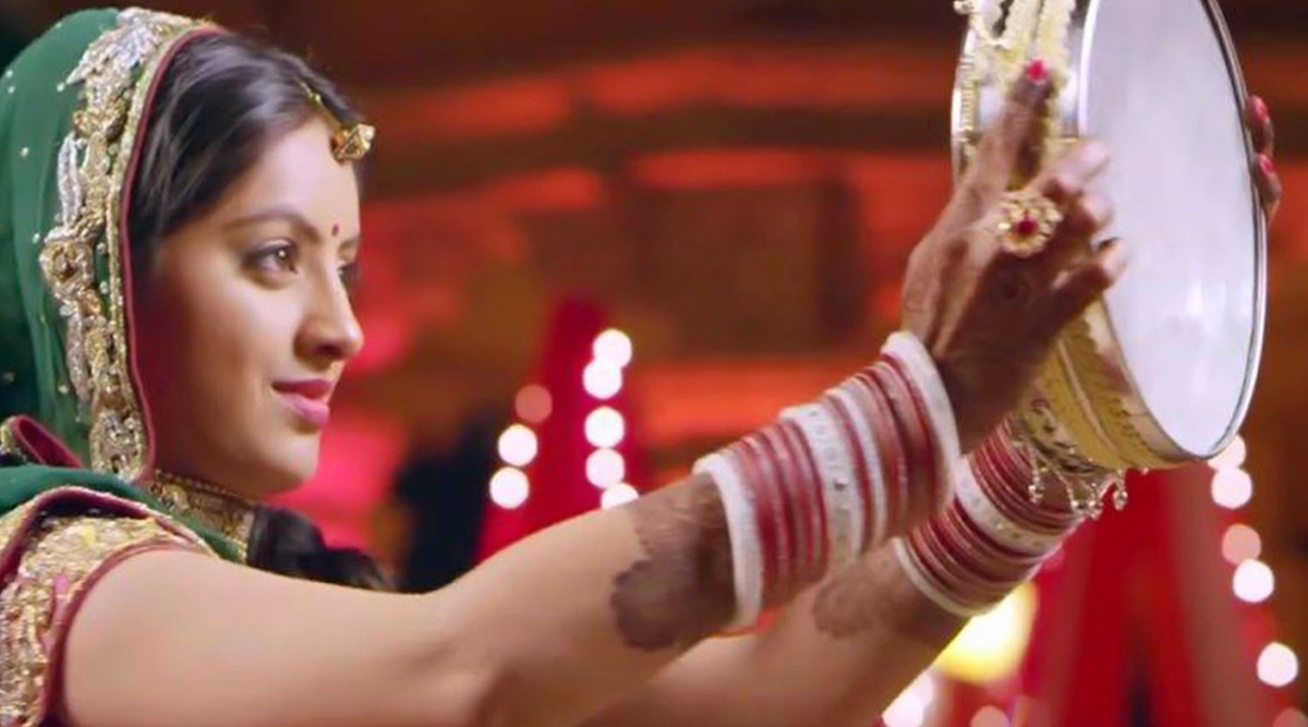 karva chauth gift for wife idea