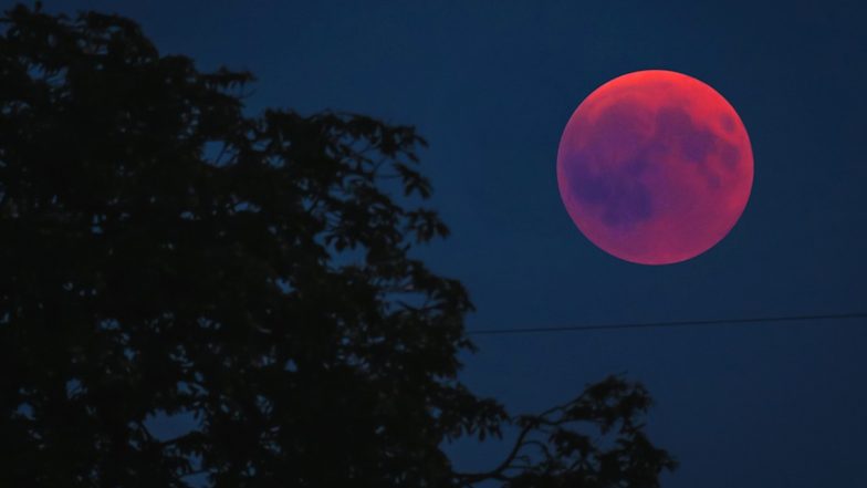 Karwa Chauth 2019 Moonrise Timings in India: Chandra Darshan Samay in Delhi, Mumbai, Chandigarh, Kanpur & Other Cities to Break Fast of Karva Chauth