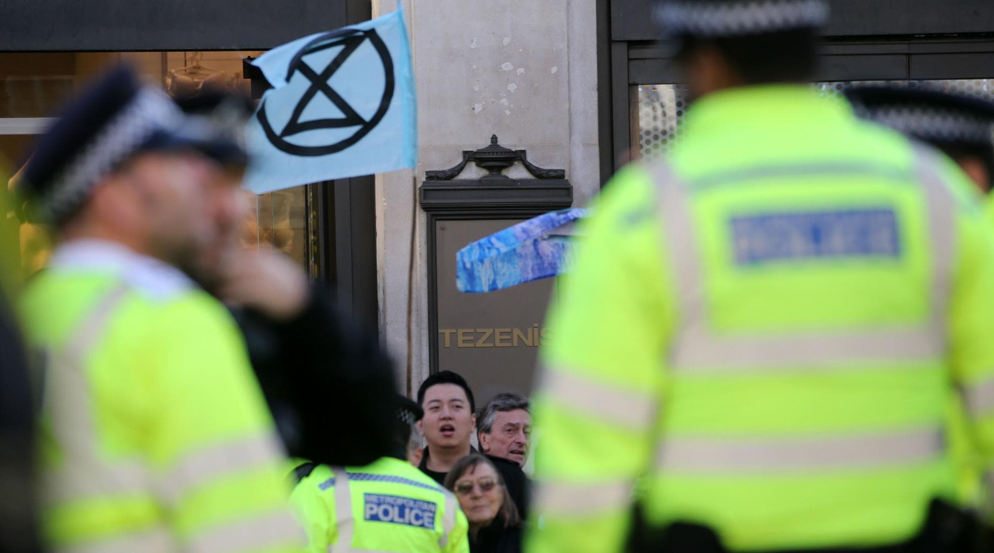 London: 39 Bodies Found in Bulgaria Truck Container, Says Essex Police London: 39 Bodies Found in Bulgaria Truck Container, Says Essex Police