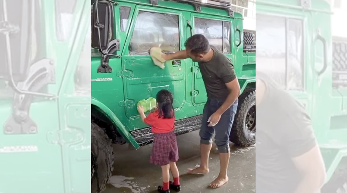 MS Dhoni and Daughter Ziva Clean His New SUV Jonga Together, Watch Adorable Instagram Video MS Dhoni and Daughter Ziva Clean His New SUV Jonga Together, Watch Adorable Instagram Video