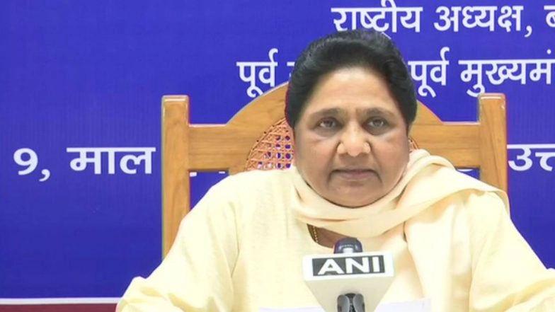 BJP Takes Dig at Mayawati After She Says She Will Convert to Buddhism