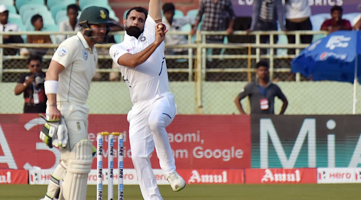 Mohammed Shami’s Funny Memes Go Viral After Indian Pacer Rattles South Africa With His Fiery Bowling Spell in 2nd Innings of Visakhapatnam Test Match! Mohammed Shami’s Funny Memes Go Viral After Indian Pacer Rattles South Africa With His Fiery Bowling Spell in 2nd Innings of Visakhapatnam Test Match!