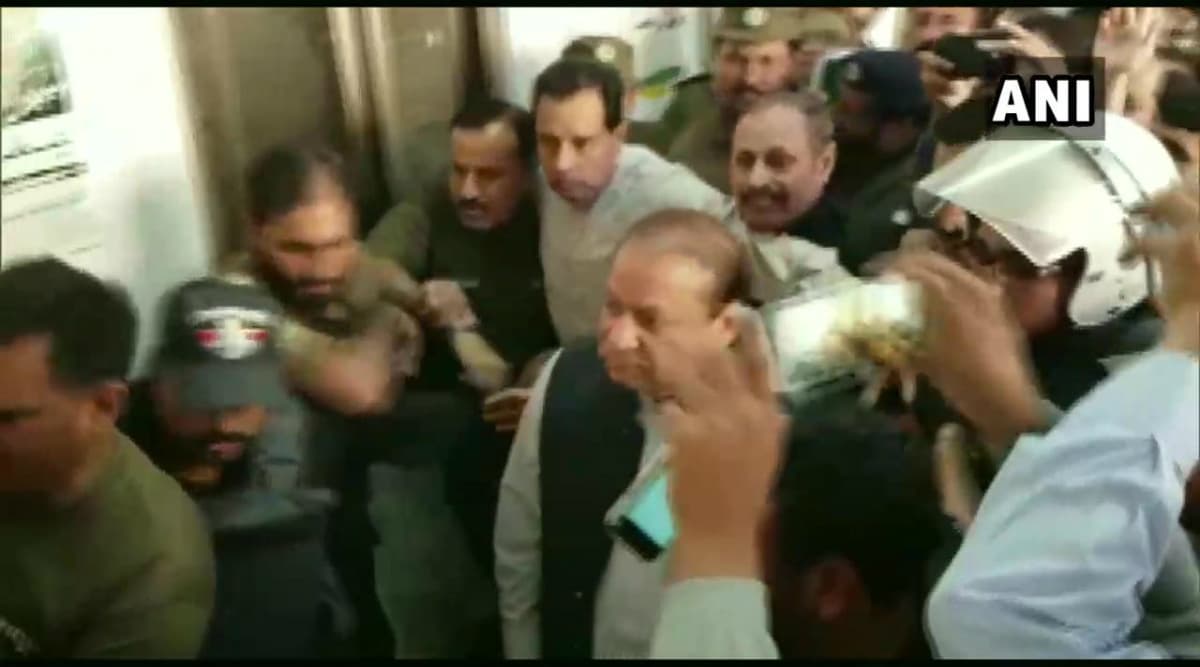 Nawaz Sharif, Former Pakistan PM, Reaches NAB Judicial Complex in Lahore For Hearing in Chaudhry Sugar Mills Case Nawaz Sharif, Former Pakistan PM, Reaches NAB Judicial Complex in Lahore For Hearing in Chaudhry Sugar Mills Case