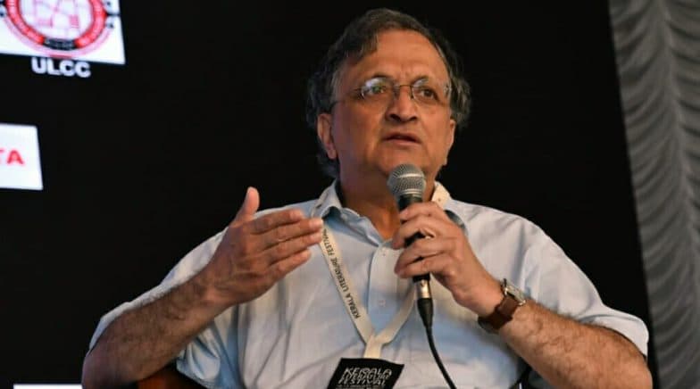 Ramachandra Guha Declines Remuneration of Rs 40 Lakh