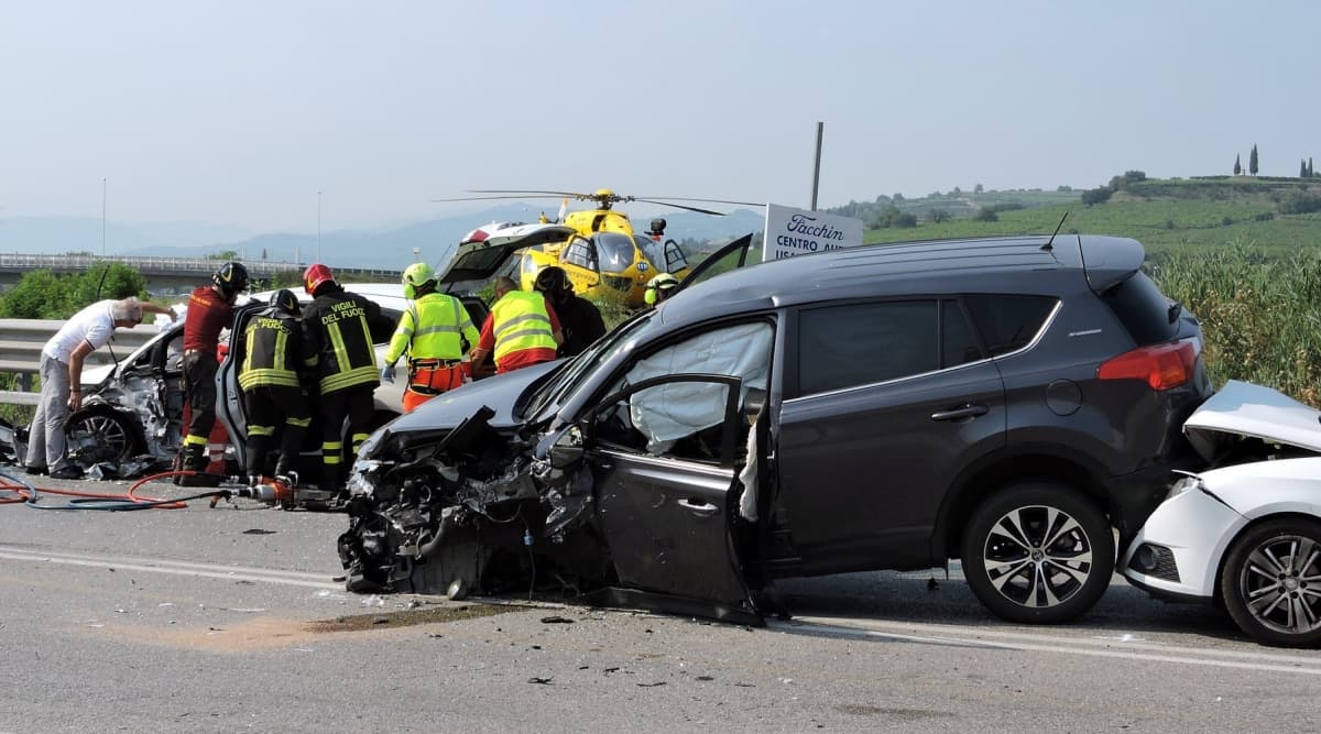 World Trauma Day 2019 Date & Significance: What You Can Do To Save a Victim in A Road Accident World Trauma Day 2019 Date & Significance: What You Can Do To Save a Victim in A Road Accident