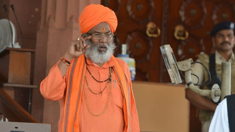 BJP MP Sakshi Maharaj Receives Threat Call From Pakistani Number, Caller Threatens to 'Bomb His Residence Within 10 Days'