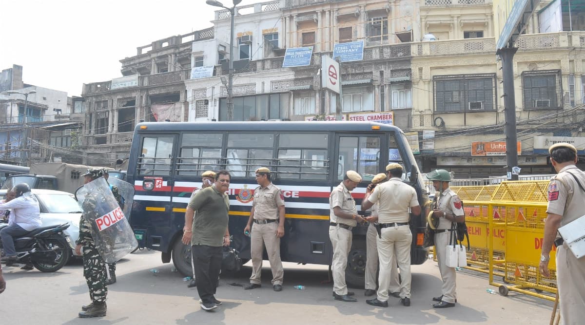 Delhi on Alert, Security Beefed Up After Intelligence Inputs of Possible Terror Attack Ahead of Diwali Delhi on Alert, Security Beefed Up After Intelligence Inputs of Possible Terror Attack Ahead of Diwali