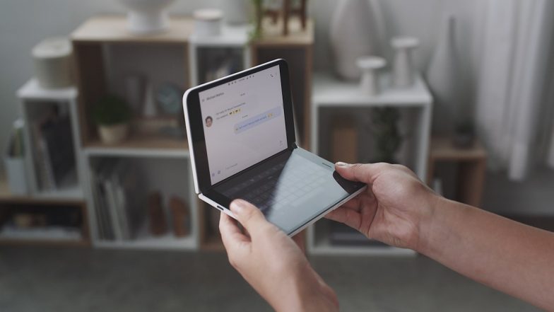 Microsoft Surface Duo Foldable Device To Take on Samsung Galaxy Fold; To Run on Google's Android OS